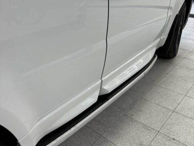 Білий Ленд Ровер Range Rover Sport, об'ємом двигуна 2.99 л та пробігом 208 тис. км за 20500 $, фото 6 на Automoto.ua