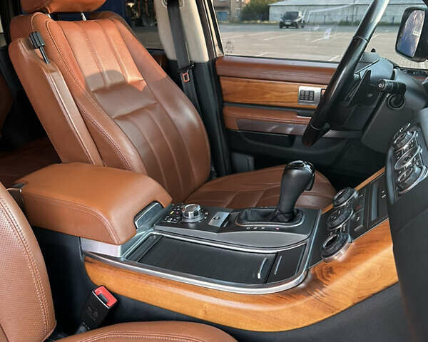 Белый Ленд Ровер Рендж Ровер Спорт, объемом двигателя 3 л и пробегом 284 тыс. км за 19500 $, фото 23 на Automoto.ua