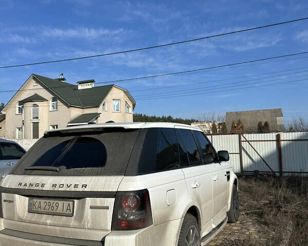 Білий Ленд Ровер Range Rover Sport, об'ємом двигуна 5 л та пробігом 152 тис. км за 21000 $, фото 4 на Automoto.ua