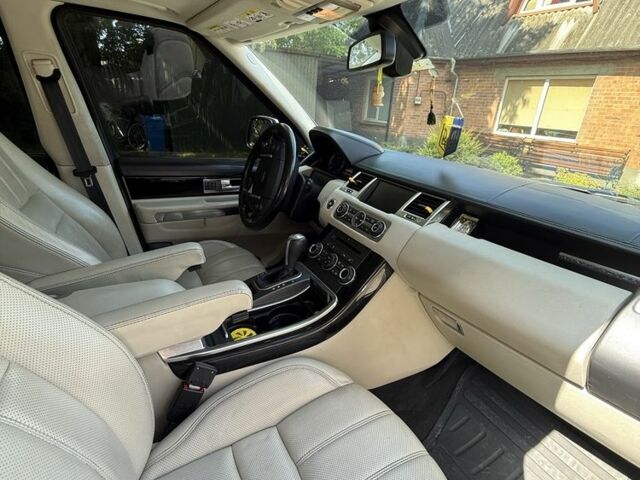 Белый Ленд Ровер Рендж Ровер Спорт, объемом двигателя 5 л и пробегом 195 тыс. км за 25500 $, фото 10 на Automoto.ua