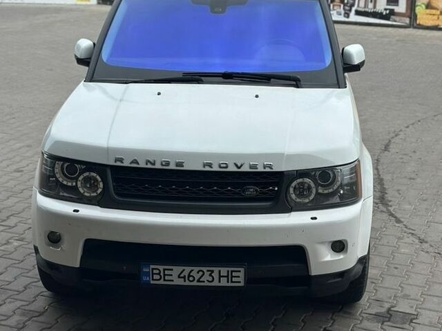 Білий Ленд Ровер Range Rover Sport, об'ємом двигуна 2.99 л та пробігом 180 тис. км за 17500 $, фото 4 на Automoto.ua