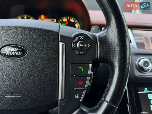 Білий Ленд Ровер Range Rover Sport, об'ємом двигуна 5 л та пробігом 181 тис. км за 14900 $, фото 31 на Automoto.ua