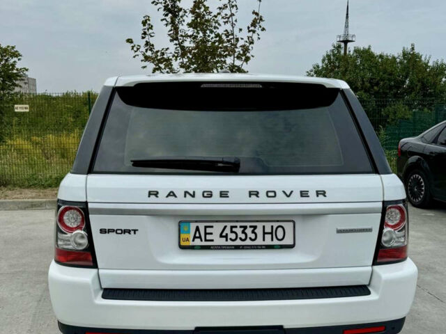 Білий Ленд Ровер Range Rover Sport, об'ємом двигуна 5 л та пробігом 149 тис. км за 11000 $, фото 6 на Automoto.ua