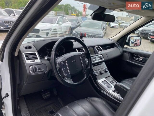 Білий Ленд Ровер Range Rover Sport, об'ємом двигуна 2.99 л та пробігом 99 тис. км за 17800 $, фото 10 на Automoto.ua