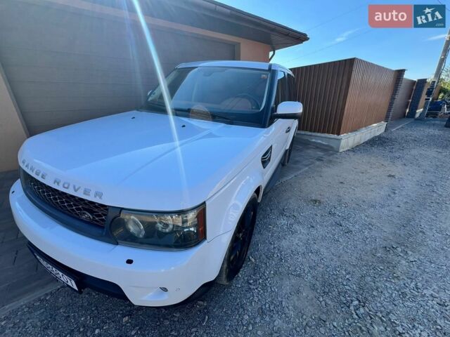 Білий Ленд Ровер Range Rover Sport, об'ємом двигуна 3 л та пробігом 262 тис. км за 18000 $, фото 25 на Automoto.ua