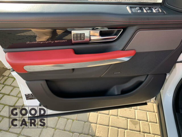 Білий Ленд Ровер Range Rover Sport, об'ємом двигуна 3 л та пробігом 121 тис. км за 24999 $, фото 12 на Automoto.ua