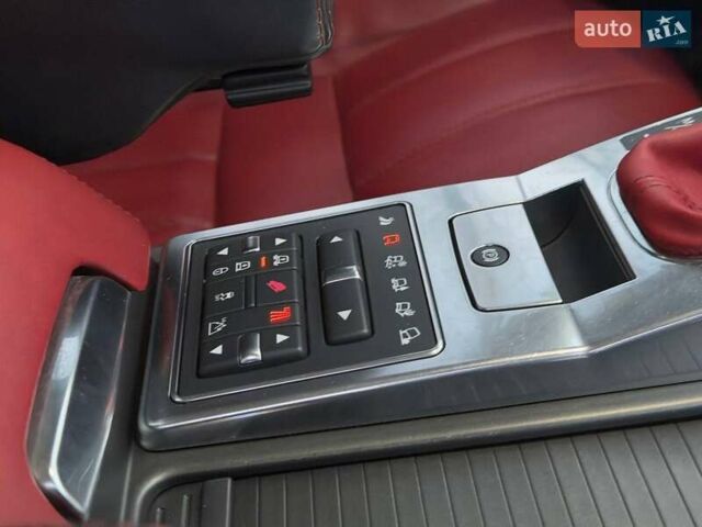 Білий Ленд Ровер Range Rover Sport, об'ємом двигуна 2.99 л та пробігом 120 тис. км за 19000 $, фото 44 на Automoto.ua