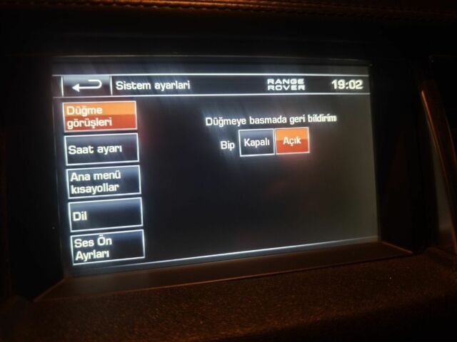 Білий Ленд Ровер Range Rover Sport, об'ємом двигуна 3 л та пробігом 250 тис. км за 11200 $, фото 10 на Automoto.ua