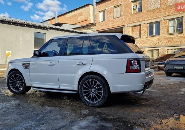 Белый Ленд Ровер Рендж Ровер Спорт, объемом двигателя 2.99 л и пробегом 124 тыс. км за 18900 $, фото 8 на Automoto.ua