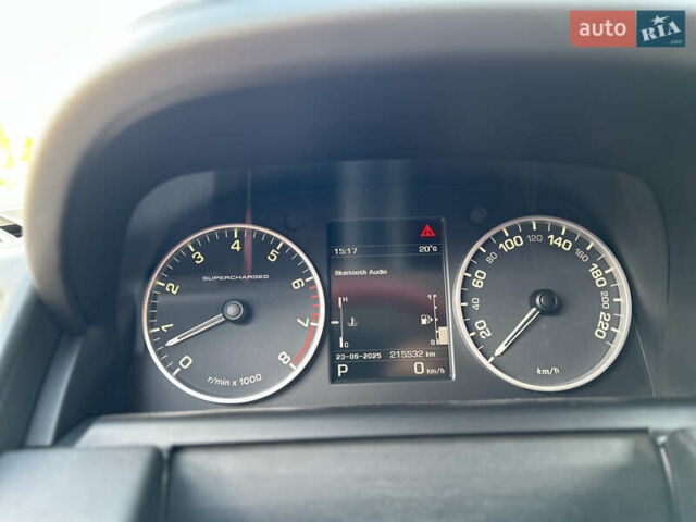 Білий Ленд Ровер Range Rover Sport, об'ємом двигуна 5 л та пробігом 215 тис. км за 17500 $, фото 13 на Automoto.ua