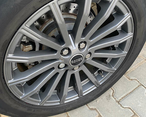 Білий Ленд Ровер Range Rover Sport, об'ємом двигуна 3 л та пробігом 135 тис. км за 30500 $, фото 20 на Automoto.ua