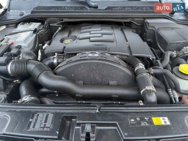 Білий Ленд Ровер Range Rover Sport, об'ємом двигуна 2.99 л та пробігом 120 тис. км за 19000 $, фото 43 на Automoto.ua