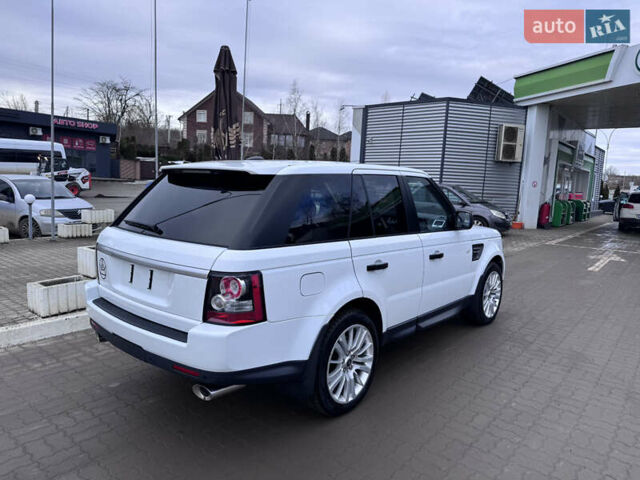 Білий Ленд Ровер Range Rover Sport, об'ємом двигуна 3 л та пробігом 268 тис. км за 16999 $, фото 4 на Automoto.ua