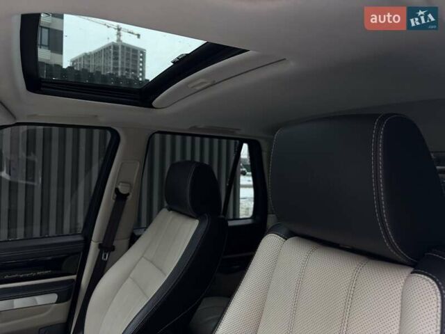 Белый Ленд Ровер Рендж Ровер Спорт, объемом двигателя 3 л и пробегом 154 тыс. км за 19933 $, фото 19 на Automoto.ua