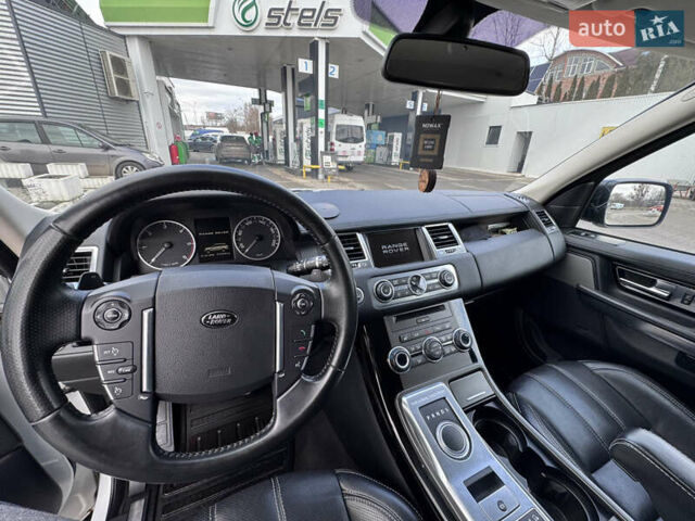 Білий Ленд Ровер Range Rover Sport, об'ємом двигуна 3 л та пробігом 268 тис. км за 16999 $, фото 32 на Automoto.ua