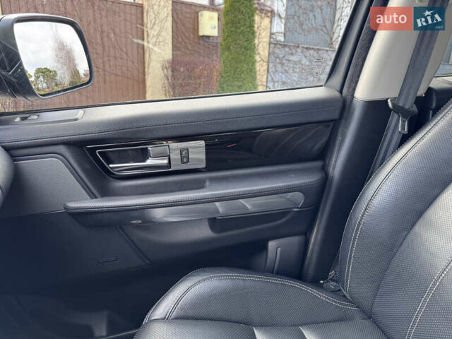 Білий Ленд Ровер Range Rover Sport, об'ємом двигуна 3 л та пробігом 268 тис. км за 17300 $, фото 26 на Automoto.ua
