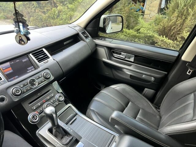 Білий Ленд Ровер Range Rover Sport, об'ємом двигуна 5 л та пробігом 150 тис. км за 13988 $, фото 7 на Automoto.ua