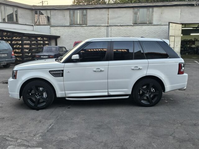 Білий Ленд Ровер Range Rover Sport, об'ємом двигуна 5 л та пробігом 160 тис. км за 17800 $, фото 3 на Automoto.ua