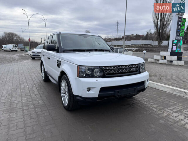 Білий Ленд Ровер Range Rover Sport, об'ємом двигуна 3 л та пробігом 268 тис. км за 16999 $, фото 2 на Automoto.ua