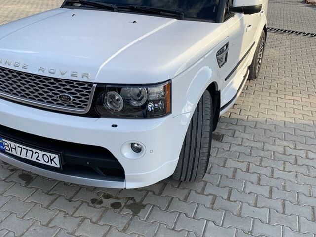 Білий Ленд Ровер Range Rover Sport, об'ємом двигуна 3 л та пробігом 135 тис. км за 23700 $, фото 7 на Automoto.ua