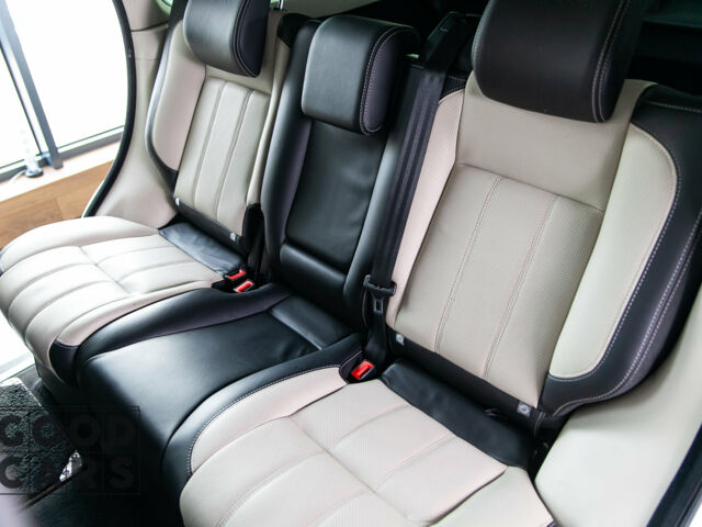 Білий Ленд Ровер Range Rover Sport, об'ємом двигуна 3 л та пробігом 92 тис. км за 39900 $, фото 44 на Automoto.ua