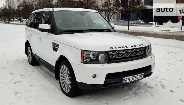 Білий Ленд Ровер Range Rover Sport, об'ємом двигуна 2.99 л та пробігом 195 тис. км за 27990 $, фото 3 на Automoto.ua