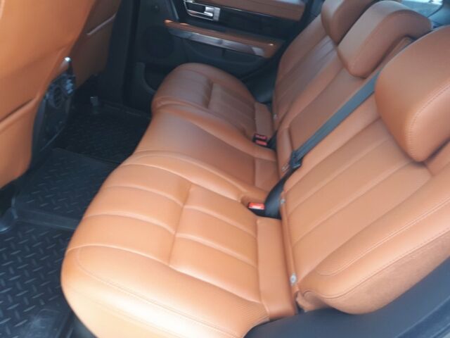 Білий Ленд Ровер Range Rover Sport, об'ємом двигуна 5 л та пробігом 137 тис. км за 23000 $, фото 19 на Automoto.ua