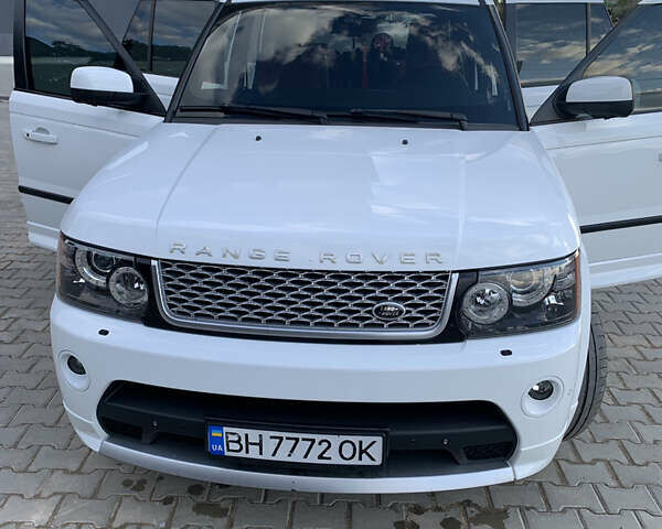 Білий Ленд Ровер Range Rover Sport, об'ємом двигуна 3 л та пробігом 135 тис. км за 30500 $, фото 16 на Automoto.ua