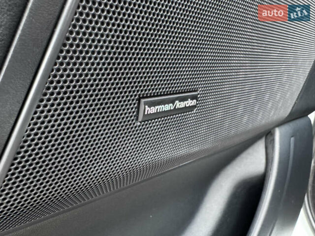 Білий Ленд Ровер Range Rover Sport, об'ємом двигуна 3 л та пробігом 268 тис. км за 16999 $, фото 30 на Automoto.ua