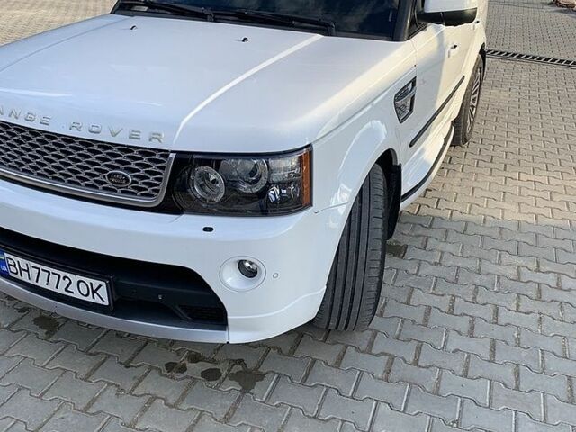 Білий Ленд Ровер Range Rover Sport, об'ємом двигуна 3 л та пробігом 135 тис. км за 23700 $, фото 7 на Automoto.ua