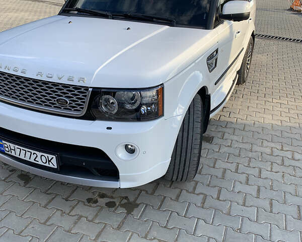 Білий Ленд Ровер Range Rover Sport, об'ємом двигуна 3 л та пробігом 135 тис. км за 30500 $, фото 7 на Automoto.ua