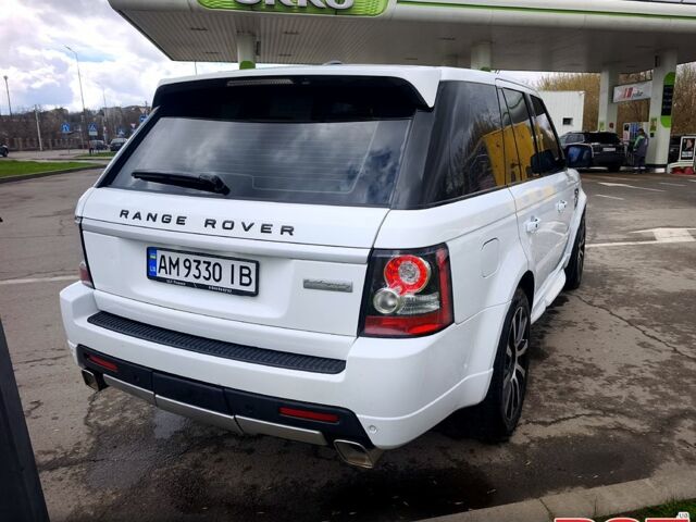 Білий Ленд Ровер Range Rover Sport, об'ємом двигуна 3 л та пробігом 250 тис. км за 14300 $, фото 4 на Automoto.ua