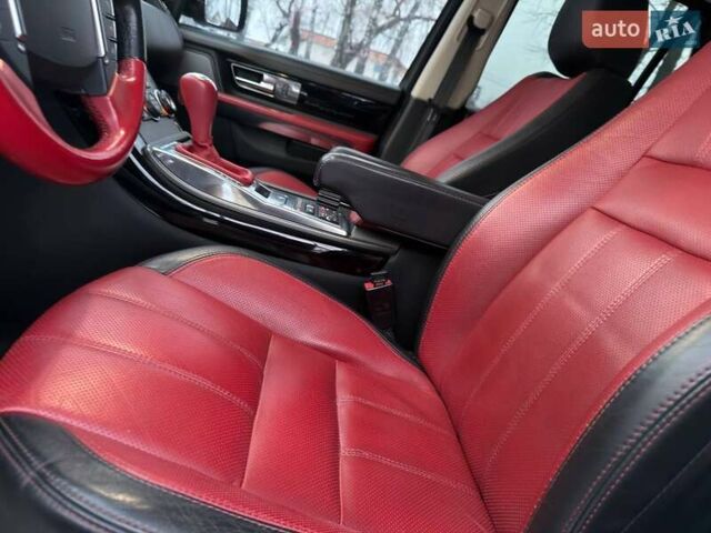 Білий Ленд Ровер Range Rover Sport, об'ємом двигуна 2.99 л та пробігом 120 тис. км за 19000 $, фото 19 на Automoto.ua