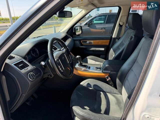 Білий Ленд Ровер Range Rover Sport, об'ємом двигуна 2.99 л та пробігом 175 тис. км за 21999 $, фото 6 на Automoto.ua