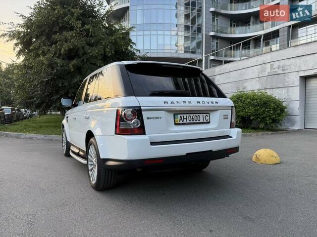 Білий Ленд Ровер Range Rover Sport, об'ємом двигуна 2.99 л та пробігом 110 тис. км за 21000 $, фото 4 на Automoto.ua