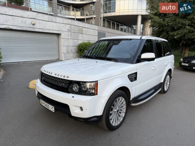 Білий Ленд Ровер Range Rover Sport, об'ємом двигуна 2.99 л та пробігом 125 тис. км за 16000 $, фото 15 на Automoto.ua