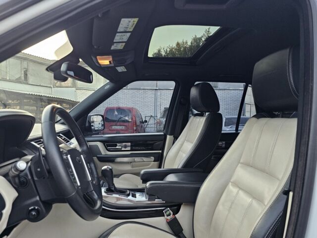 Білий Ленд Ровер Range Rover Sport, об'ємом двигуна 5 л та пробігом 160 тис. км за 17800 $, фото 5 на Automoto.ua