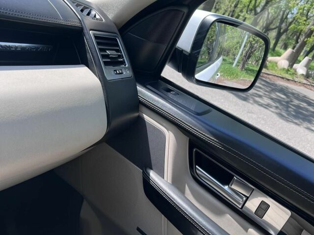 Білий Ленд Ровер Range Rover Sport, об'ємом двигуна 5 л та пробігом 120 тис. км за 20950 $, фото 15 на Automoto.ua