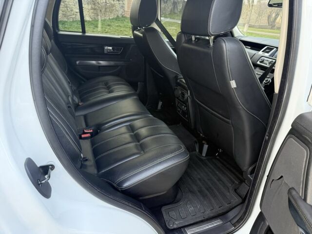 Білий Ленд Ровер Range Rover Sport, об'ємом двигуна 3 л та пробігом 140 тис. км за 6700 $, фото 18 на Automoto.ua