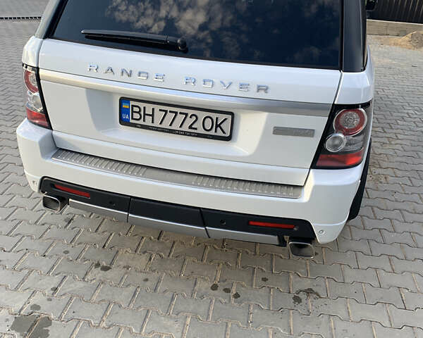 Білий Ленд Ровер Range Rover Sport, об'ємом двигуна 3 л та пробігом 135 тис. км за 30500 $, фото 1 на Automoto.ua