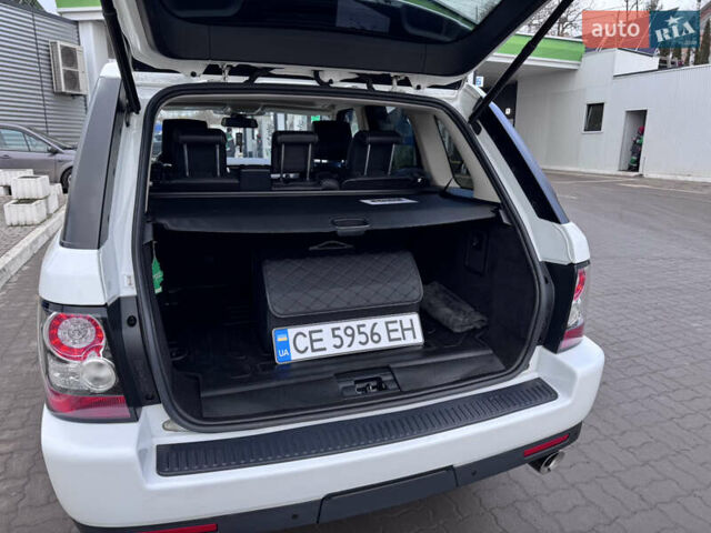 Білий Ленд Ровер Range Rover Sport, об'ємом двигуна 3 л та пробігом 268 тис. км за 16999 $, фото 18 на Automoto.ua