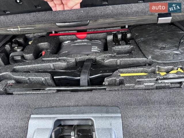 Белый Ленд Ровер Рендж Ровер Спорт, объемом двигателя 2.99 л и пробегом 268 тыс. км за 16999 $, фото 24 на Automoto.ua