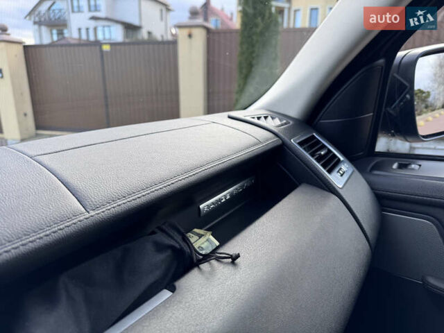 Білий Ленд Ровер Range Rover Sport, об'ємом двигуна 3 л та пробігом 268 тис. км за 17300 $, фото 27 на Automoto.ua