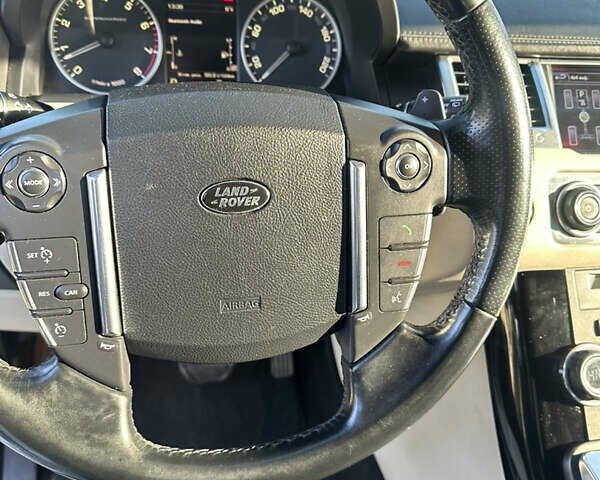 Білий Ленд Ровер Range Rover Sport, об'ємом двигуна 5 л та пробігом 132 тис. км за 18500 $, фото 21 на Automoto.ua