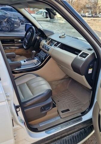 Белый Ленд Ровер Рендж Ровер Спорт, объемом двигателя 2.99 л и пробегом 124 тыс. км за 18900 $, фото 10 на Automoto.ua