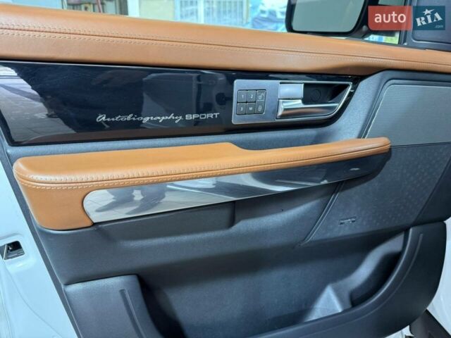 Білий Ленд Ровер Range Rover Sport, об'ємом двигуна 2.99 л та пробігом 133 тис. км за 20000 $, фото 3 на Automoto.ua