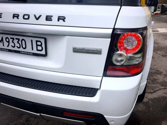 Белый Ленд Ровер Рендж Ровер Спорт, объемом двигателя 3 л и пробегом 250 тыс. км за 15900 $, фото 6 на Automoto.ua