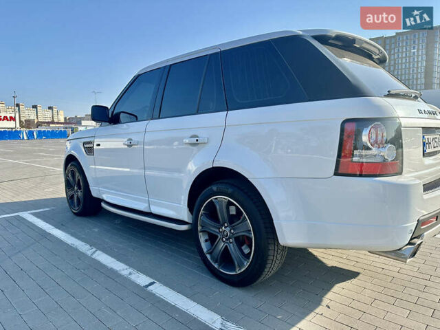 Білий Ленд Ровер Range Rover Sport, об'ємом двигуна 5 л та пробігом 132 тис. км за 18500 $, фото 4 на Automoto.ua