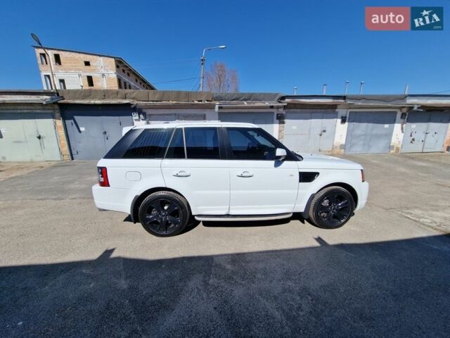 Білий Ленд Ровер Range Rover Sport, об'ємом двигуна 5 л та пробігом 115 тис. км за 23000 $, фото 6 на Automoto.ua