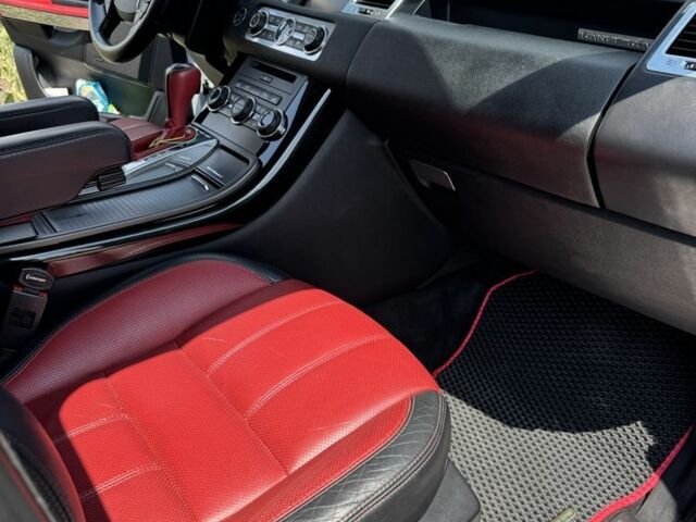 Білий Ленд Ровер Range Rover Sport, об'ємом двигуна 3 л та пробігом 154 тис. км за 18000 $, фото 15 на Automoto.ua